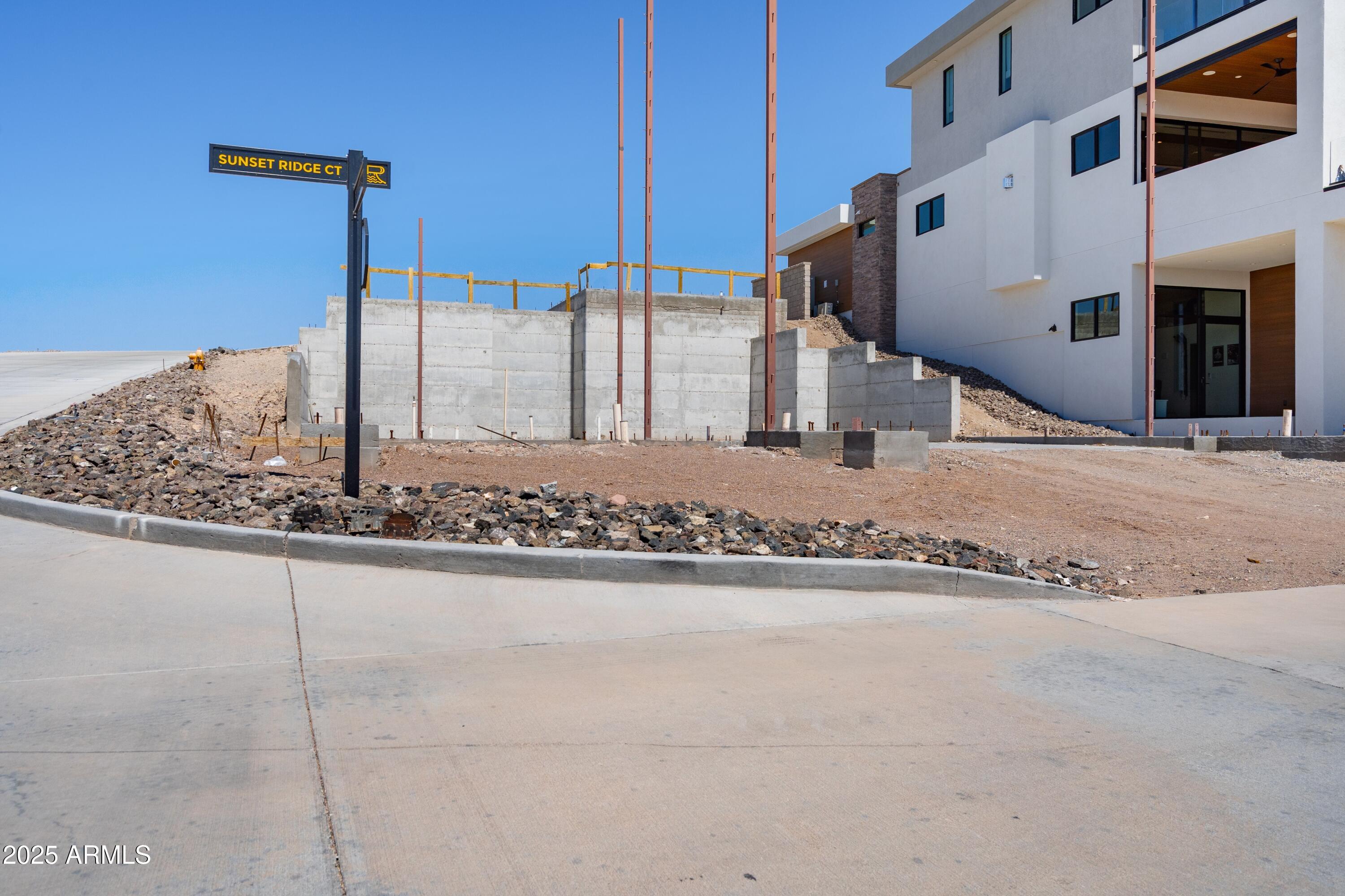 2436 The Rdgs Way, Unit 49 Lake Havasu City, AZ 86406 - Photo 2 of 12