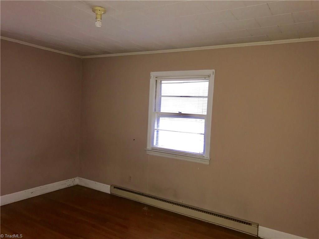 251 Rolling Road Burlington, NC 27217 - Photo 2 of 10 Gallery Image 2