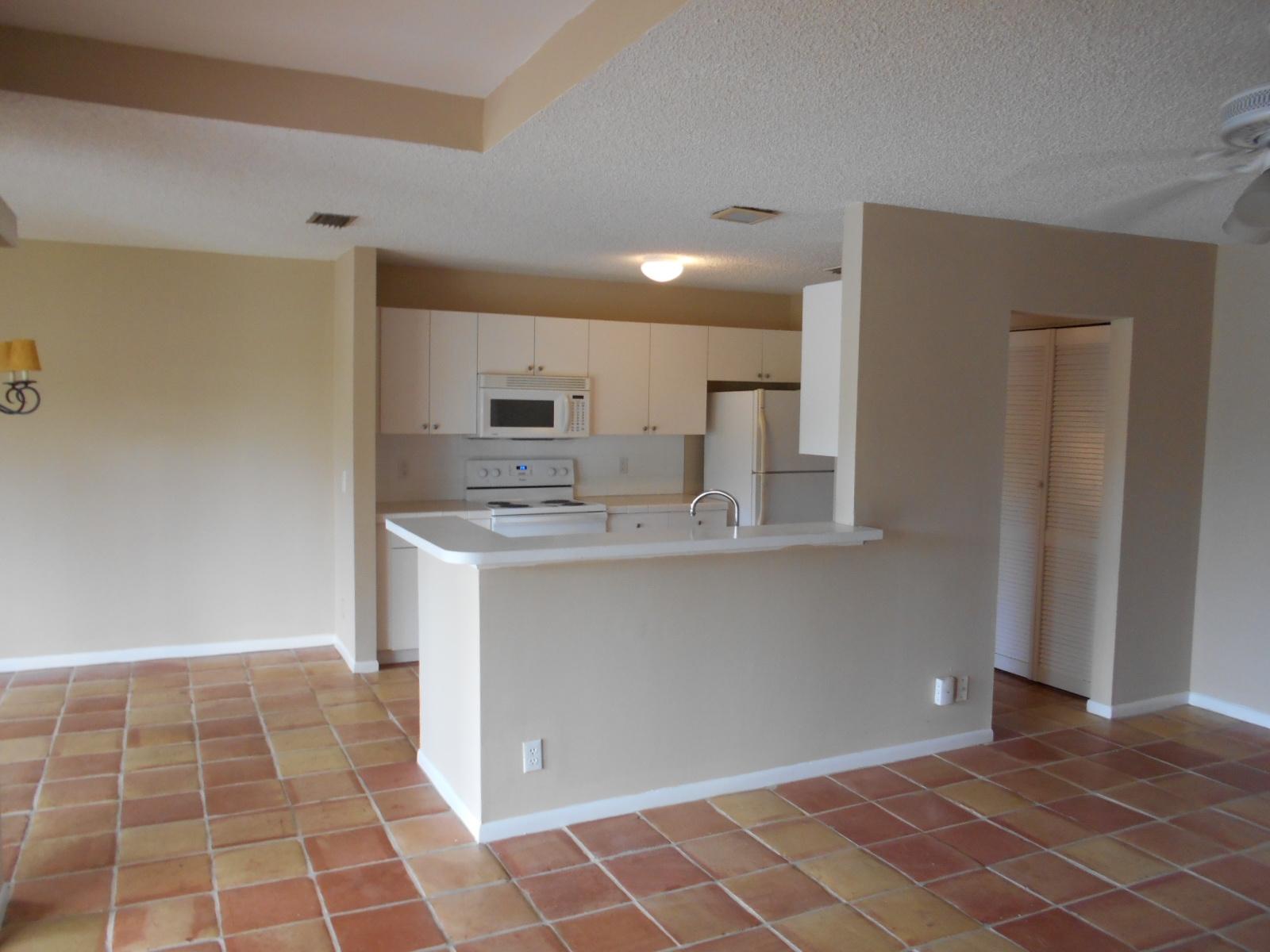 6751 Boca Pines Trail, Unit C Boca Raton, FL 33433 - Photo 14 of 18 Living kitchen dining