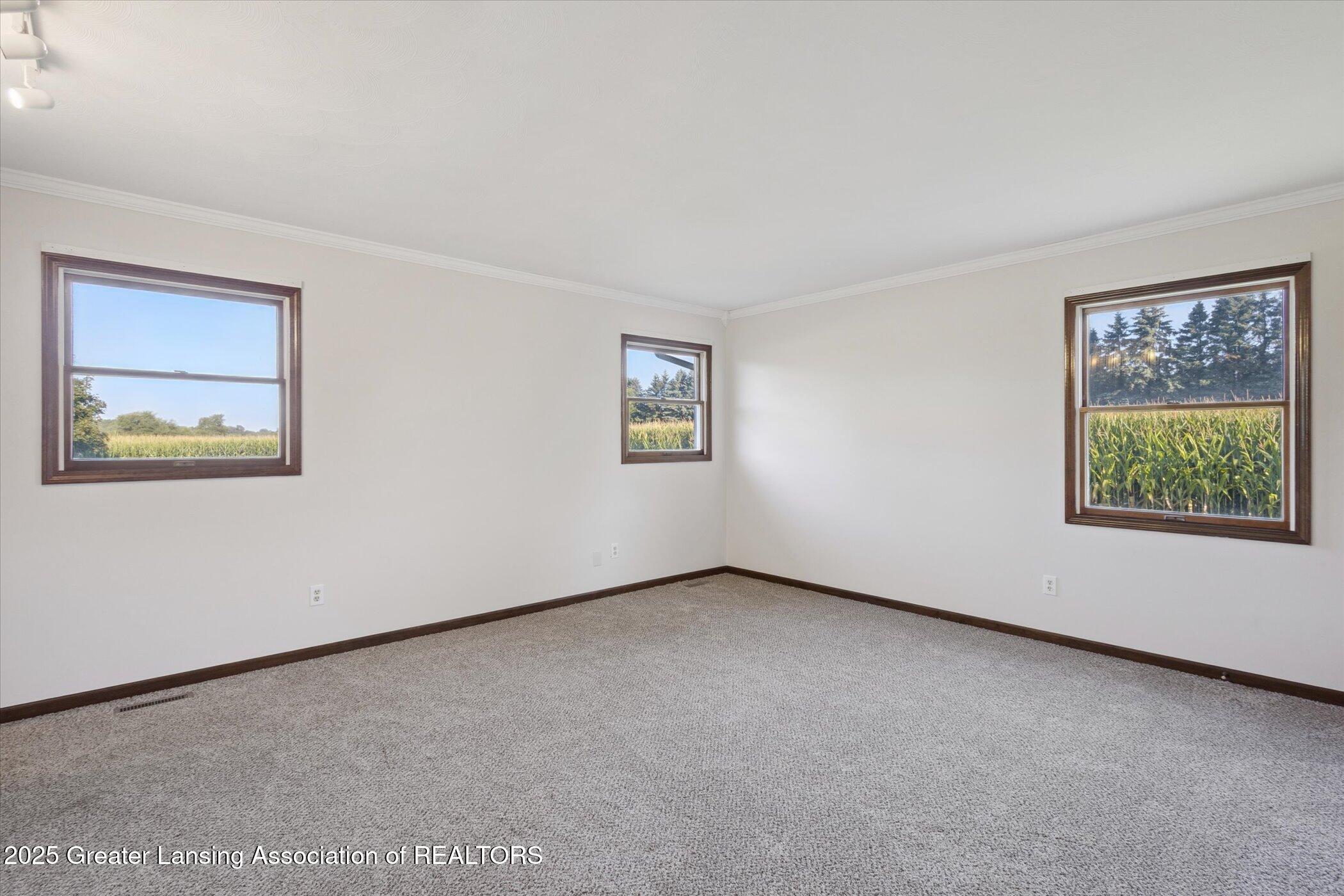 854 South Ainger Road Charlotte, MI 48813 - Photo 21 of 48 15-854-S-Ainger-Rd-Charlotte-MI-48813-Wi