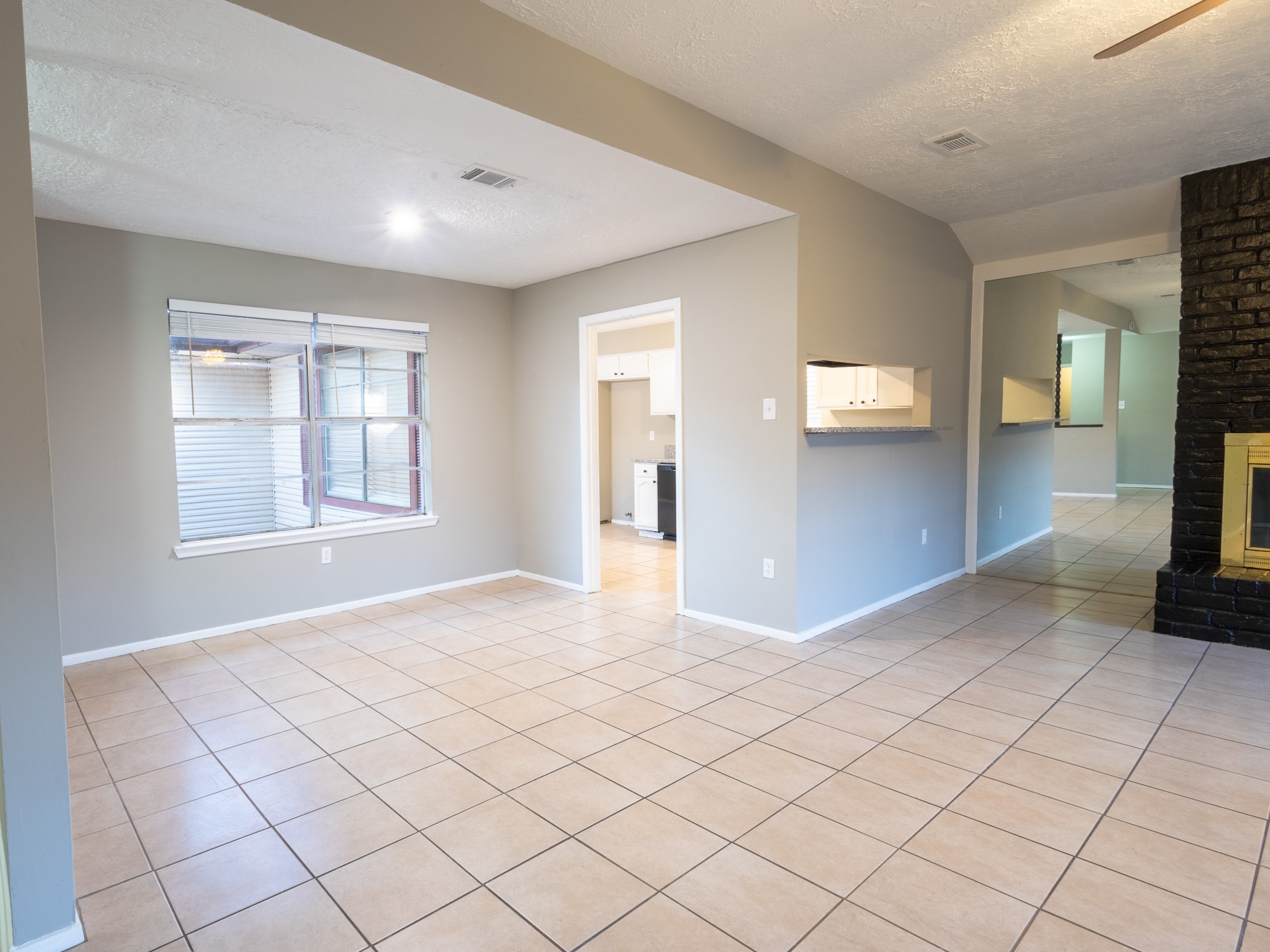 6542 Bridgegate Drive Spring, TX 77373 - Photo 8 of 32
