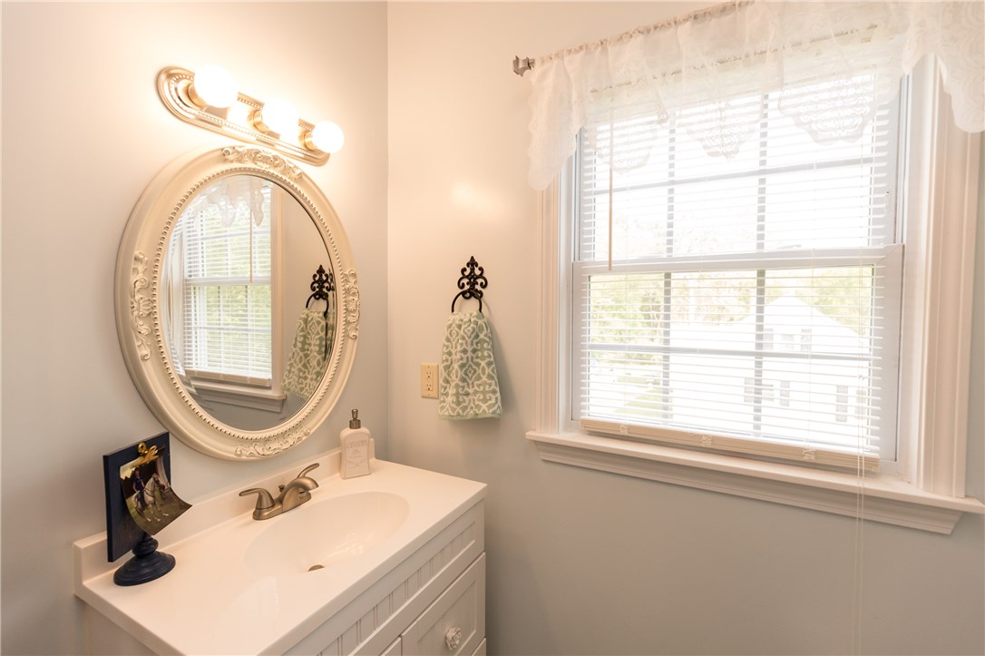 225 Money Hill Road Glocester, RI 02814 - Photo 33 of 49 Gallery Image 33