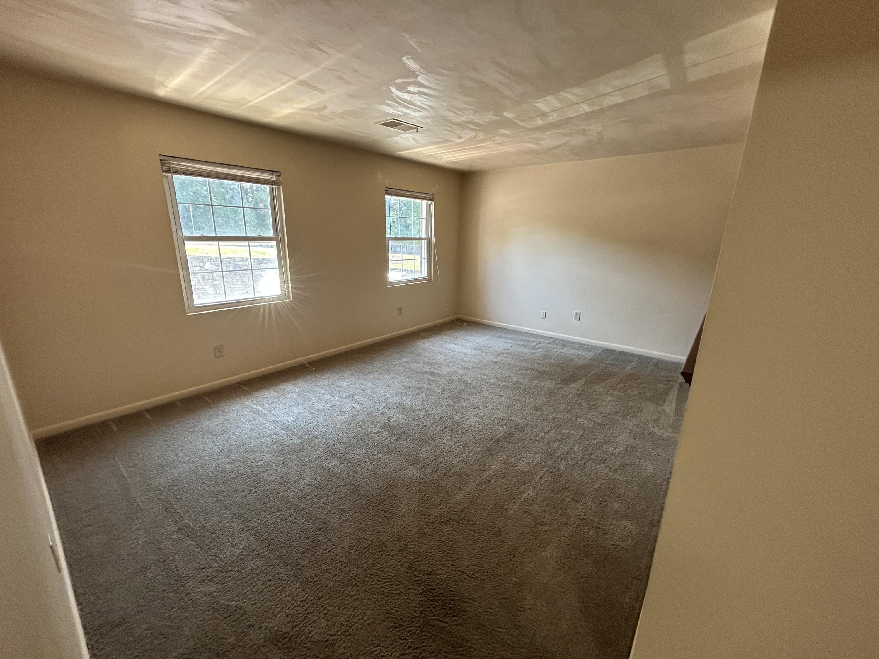 924 Mountain View Road, Unit 5 Vinton, VA 24179 - Photo 5 of 6 bedroom