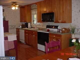 231 Sharrow Vale Road Delran, NJ 08075 - Photo 3 of 6