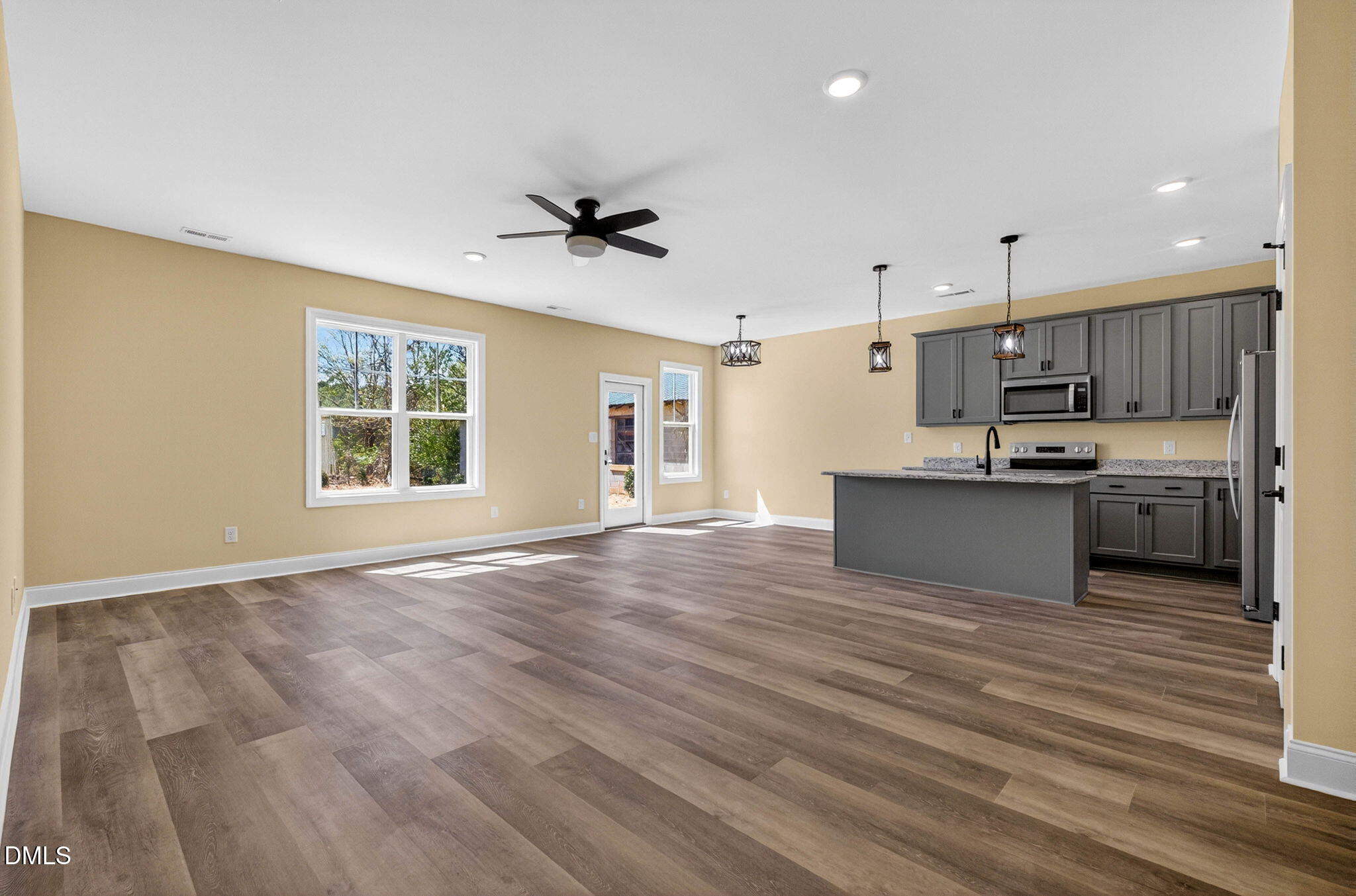 248 South Pine Street Spring Hope, NC 27882 - Photo 5 of 26 248 S Pine12