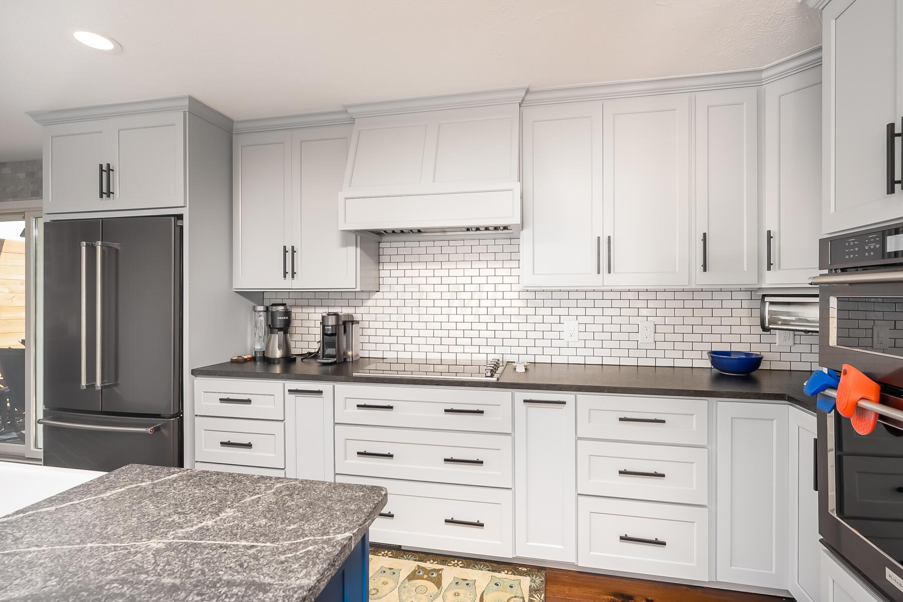 2040 Penry Road Radnor, OH 43066 - Photo 23 of 61 Kitchen