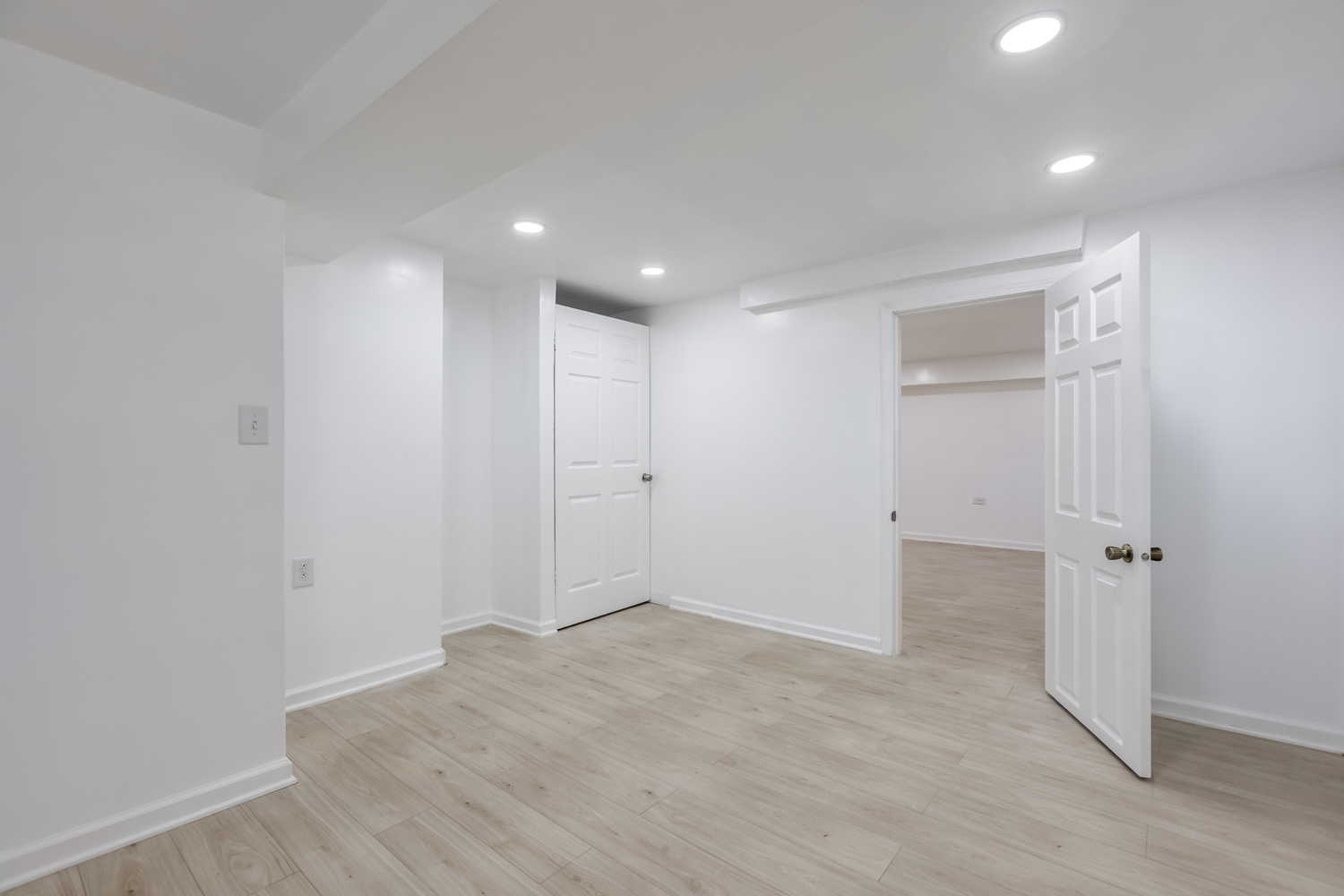 7745 Beckwith Road Morton Grove, IL 60053 - Photo 37 of 39