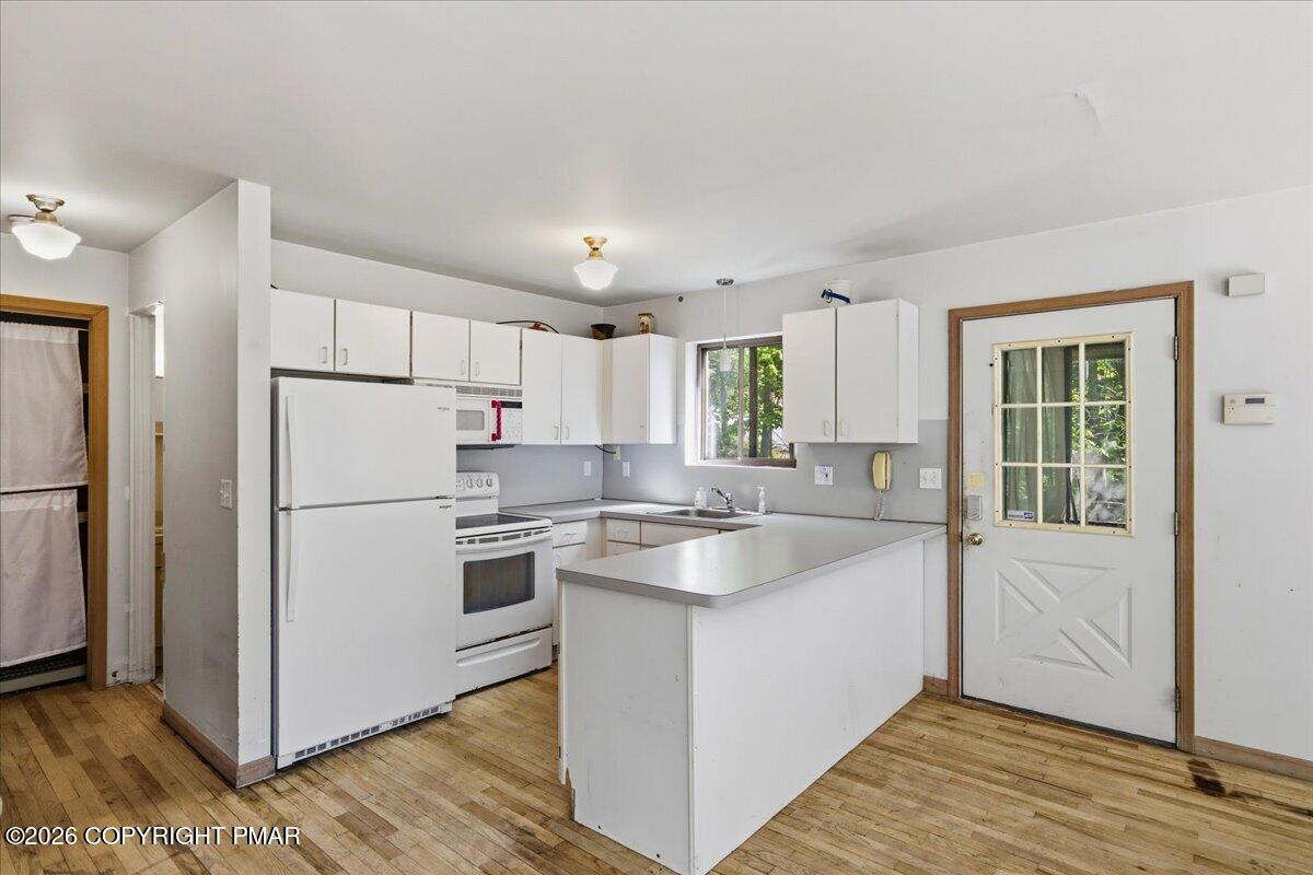 172 Brookfield Road Lake Ariel, PA 18436 - Photo 12 of 35 Kitchen