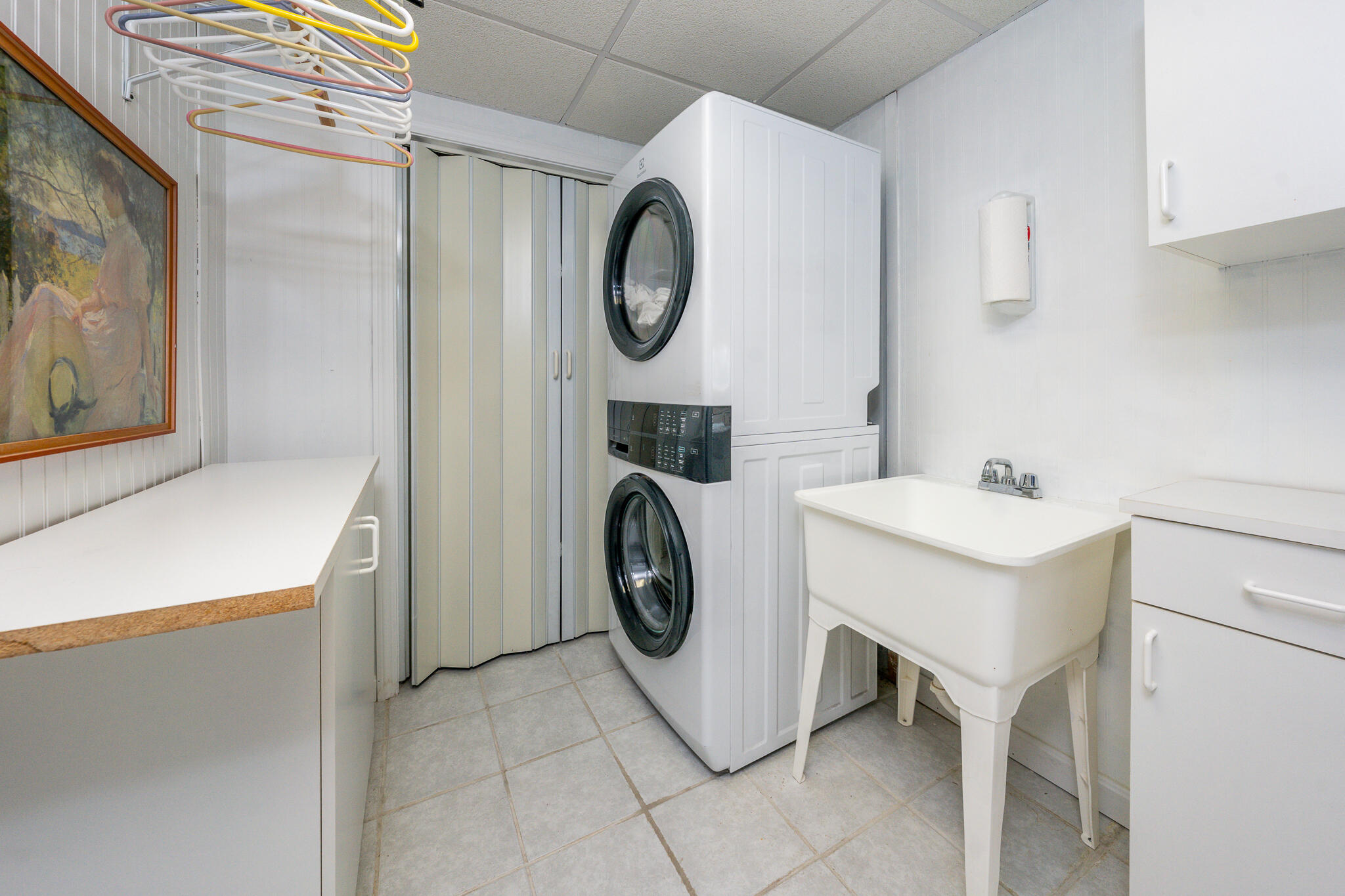 1 Ironwood Path Mashpee, MA 02649 - Photo 21 of 39 Laundry