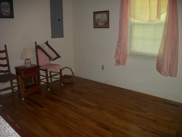 1405 Roddy Springs Road Coalmont, TN 37313 - Photo 6 of 15 Gallery Image 6