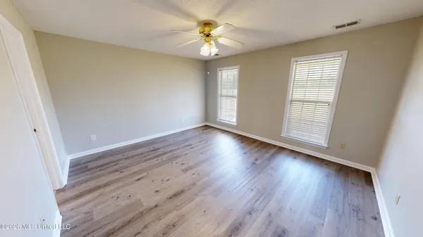 $334,900 | 5780 Honey Oak Drive, Hernando, MS 38632