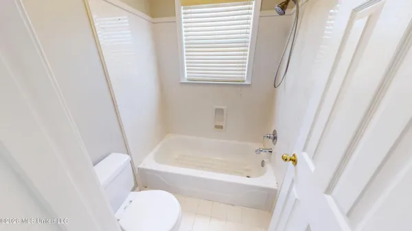 $334,900 | 5780 Honey Oak Drive, Hernando, MS 38632