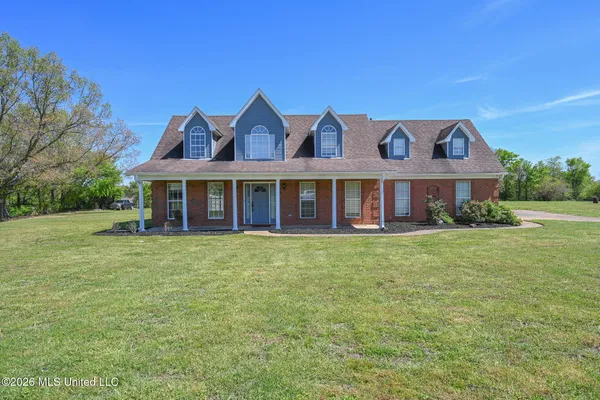 $334,900 | 5780 Honey Oak Drive, Hernando, MS 38632