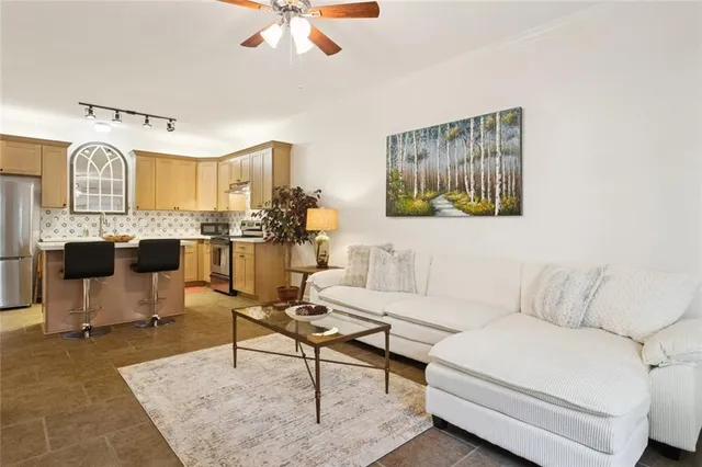 $130,000 | 350 Emerald Forest Boulevard, Unit 28109, Covington, LA 70433