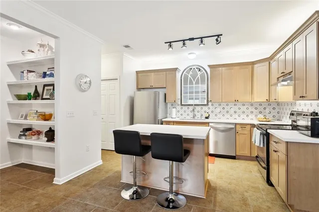 $130,000 | 350 Emerald Forest Boulevard, Unit 28109, Covington, LA 70433