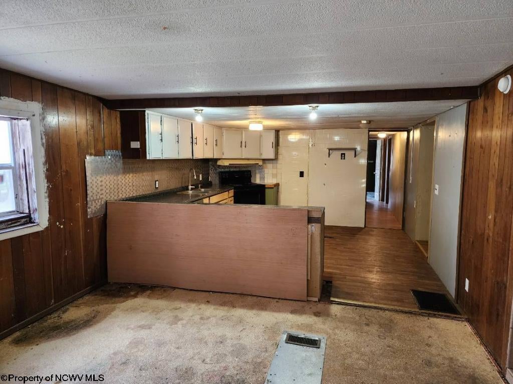 783 Goosepen Run Road Walkersville, WV 26447 - Photo 12 of 14 Gallery Image 12