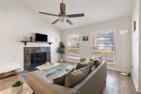 $169,999 | 1501 Stallings Drive, Unit 48, College Station, TX 77840