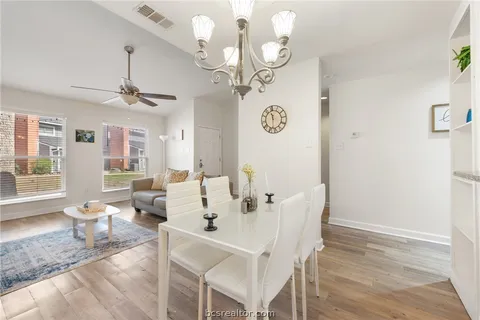 $169,999 | 1501 Stallings Drive, Unit 48, College Station, TX 77840