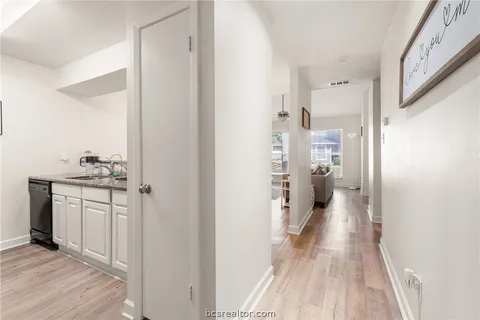 $169,999 | 1501 Stallings Drive, Unit 48, College Station, TX 77840