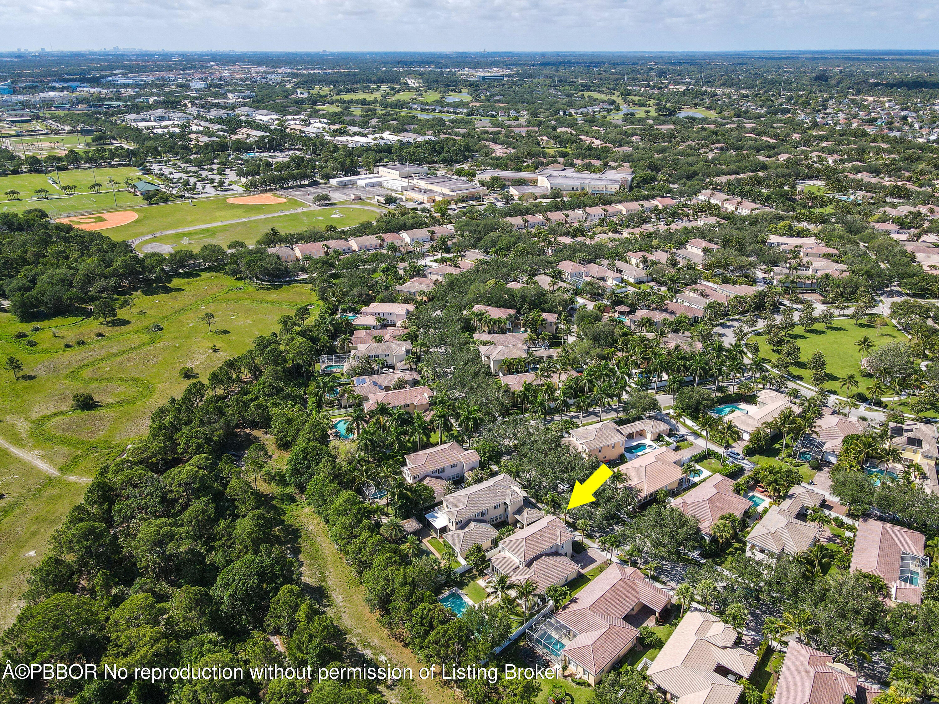 139 Florence Drive Jupiter, FL 33458 - Photo 33 of 33 an aerial view of residential building and lake view