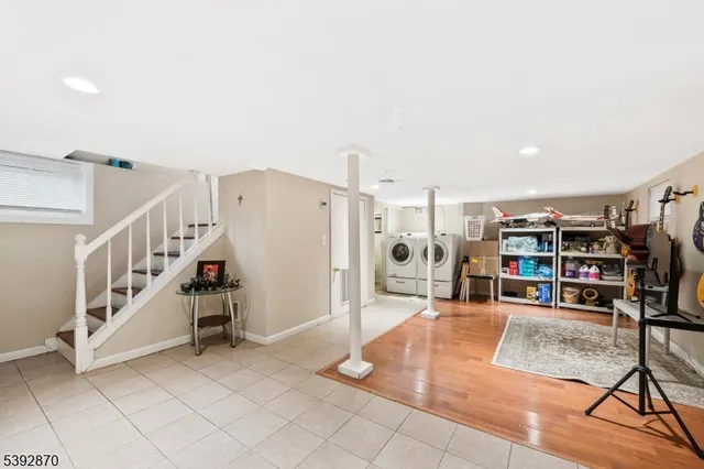 a view of livingroom with furniture and white walls