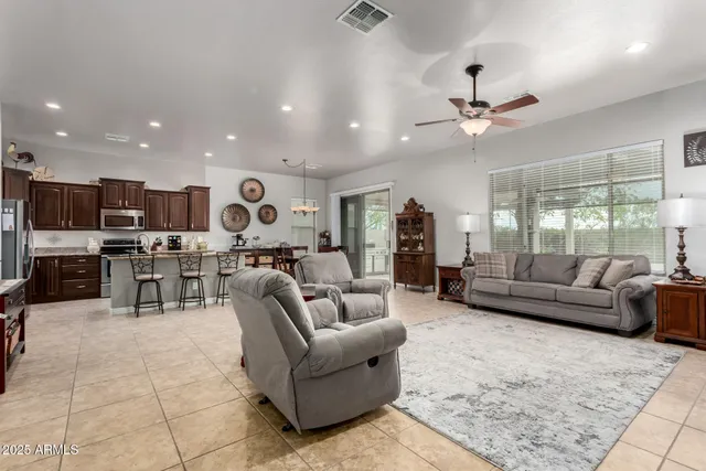$408,000 | 2953 North Desert Horizons Lane, Casa Grande, AZ 85122