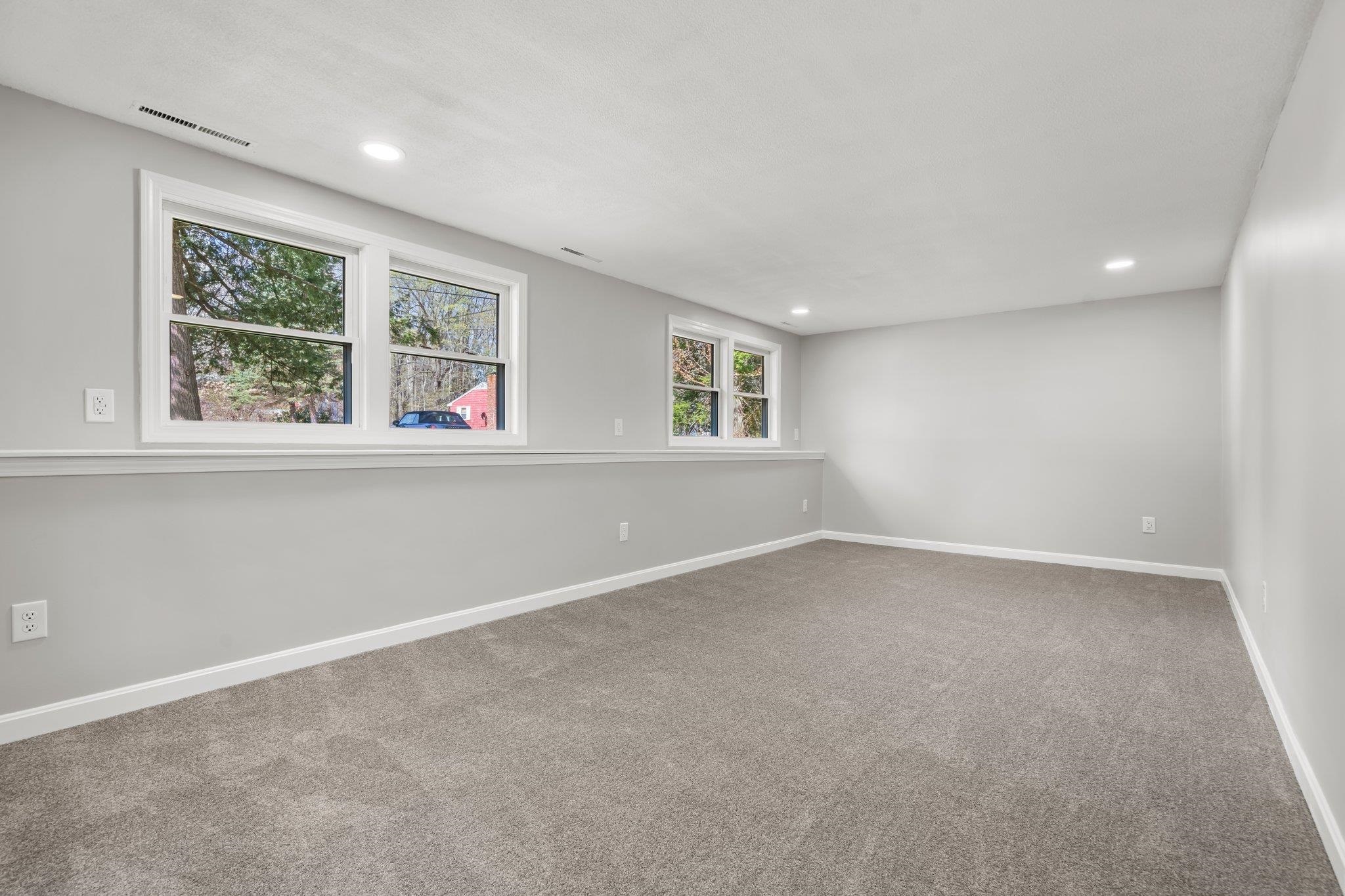 78 Robbins Road Wilton, NH 03086 - Photo 15 of 19