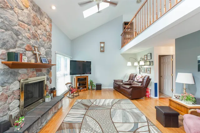 $489,000 | 60506 Woodstock Court, South Bend, IN 46614