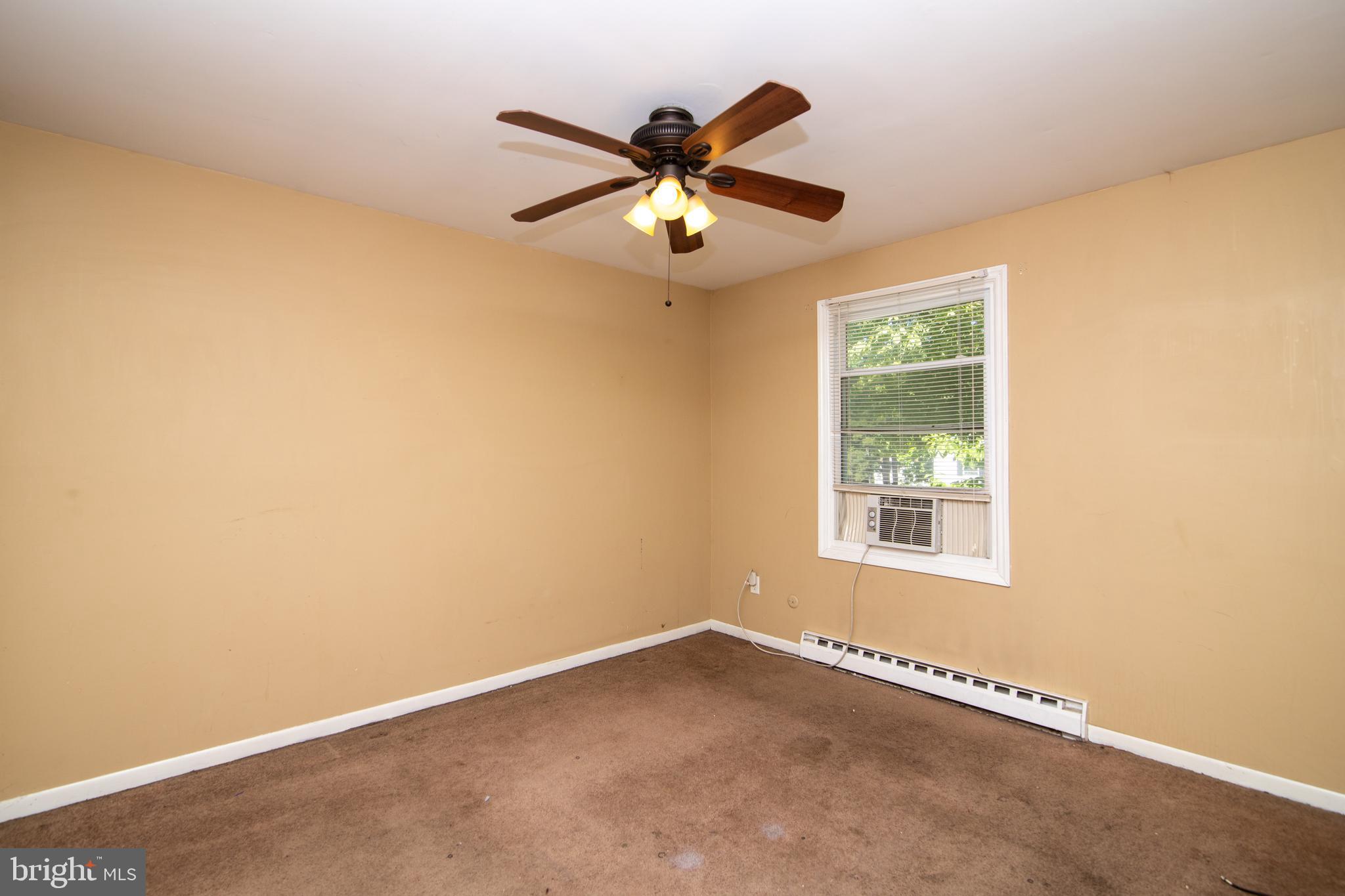 57 Berkshire Road Sicklerville, NJ 08081 - Photo 19 of 25 Gallery Image 19