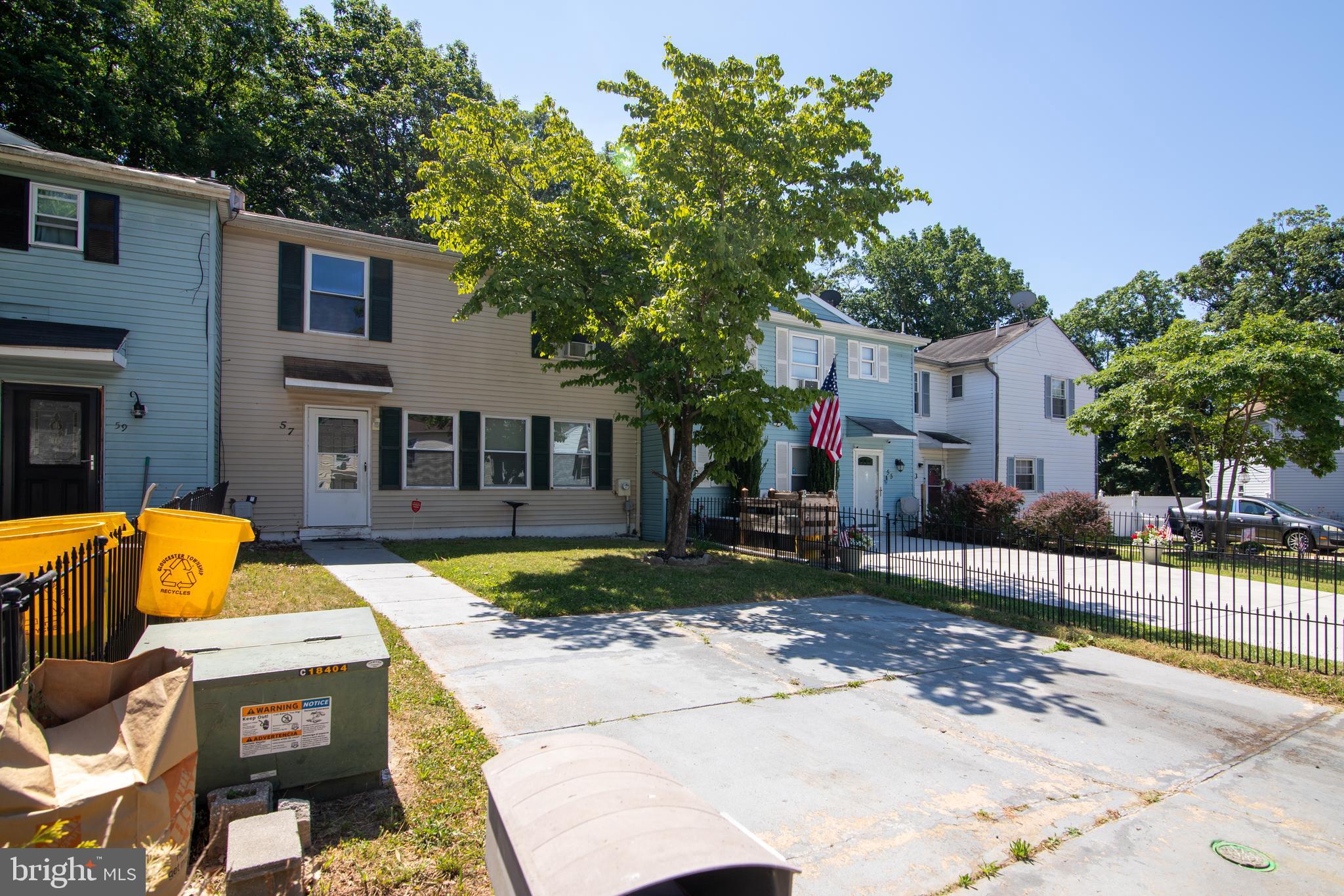 57 Berkshire Road Sicklerville, NJ 08081 - Photo 4 of 25 Gallery Image 4