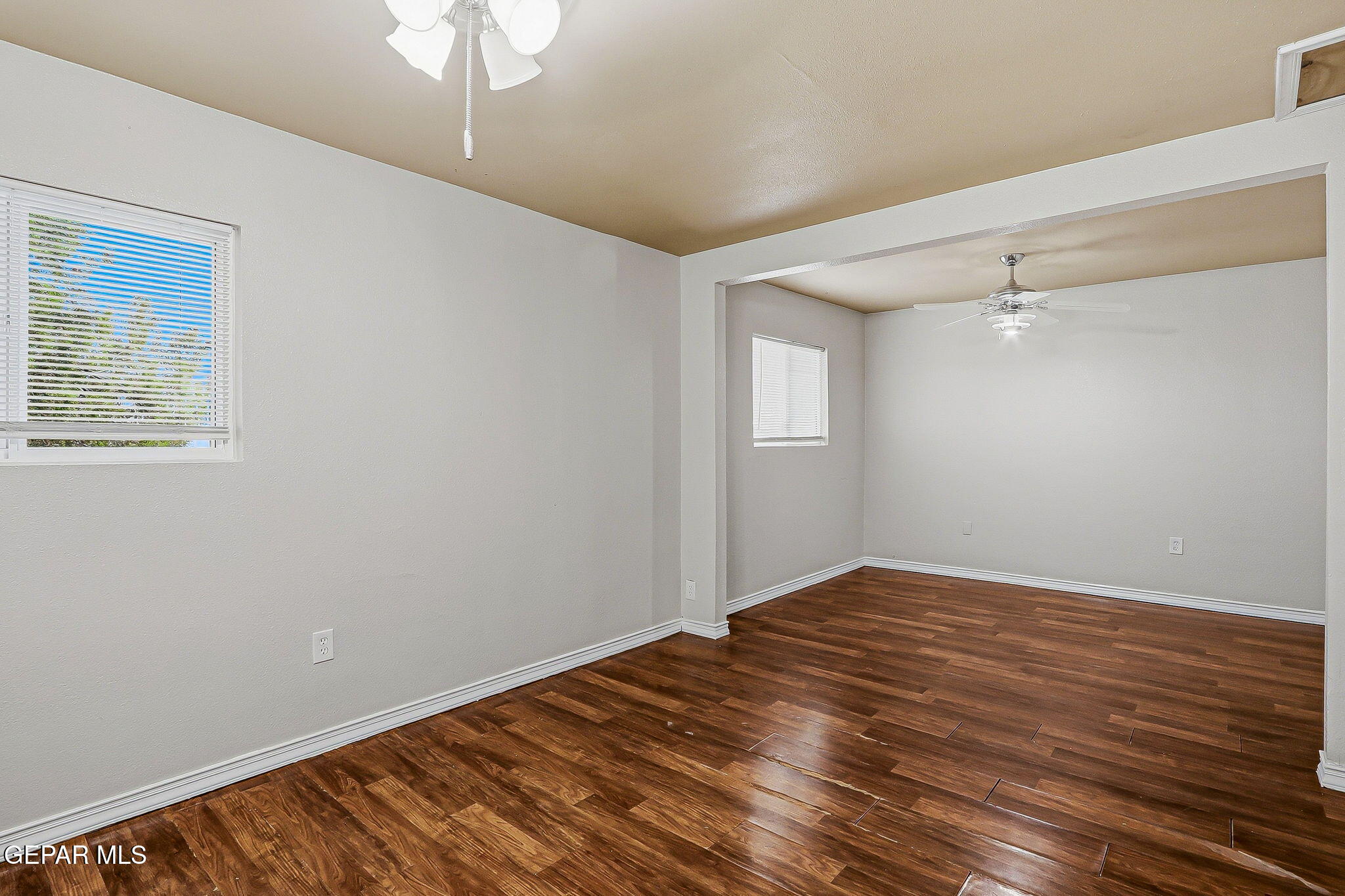 155 Mango Road El Paso, TX 79915 - Photo 8 of 18 .