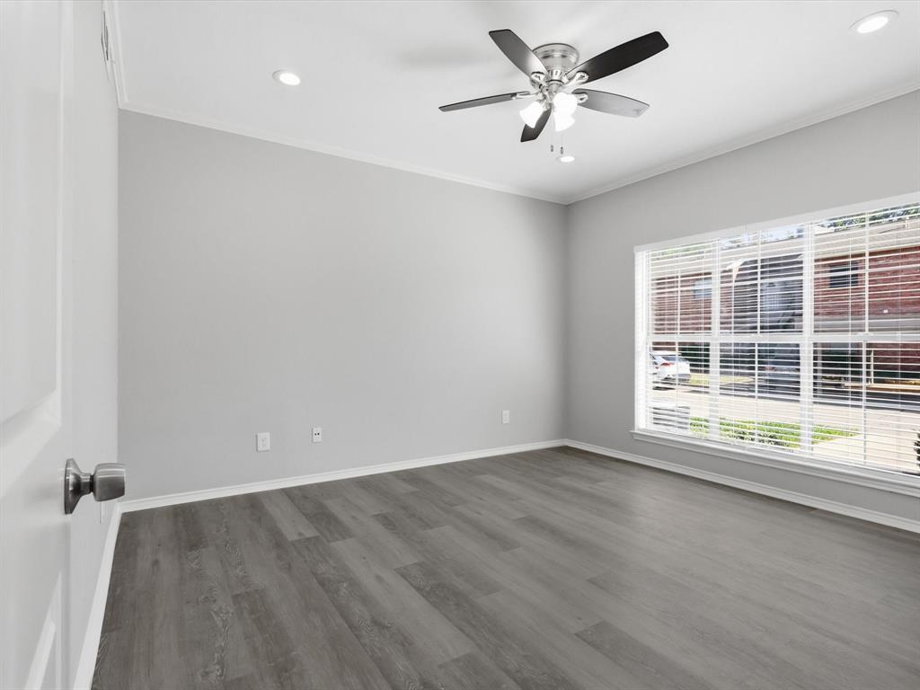 411 Pebble Way, Unit 148 Arlington, TX 76006 - Photo 14 of 27