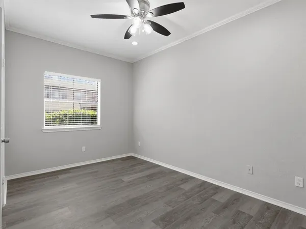 $189,000 | 411 Pebble Way, Unit 148, Arlington, TX 76006