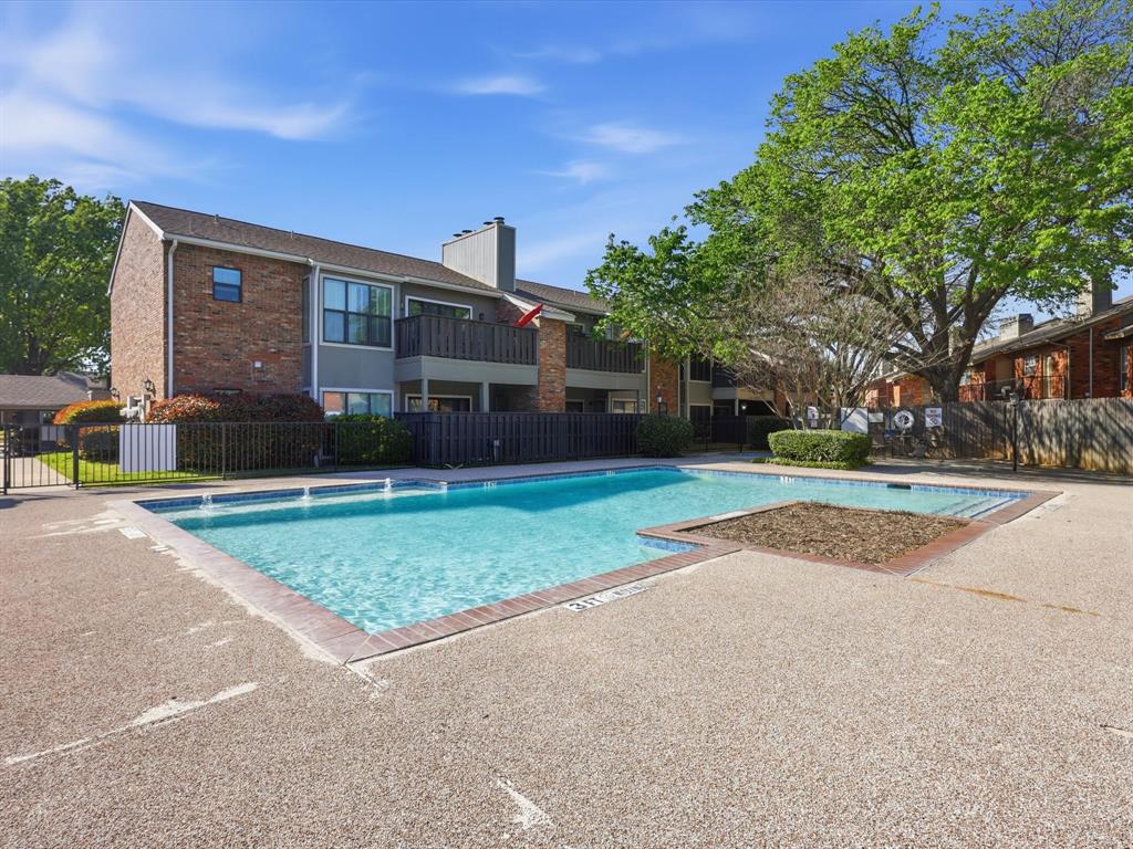 411 Pebble Way, Unit 148 Arlington, TX 76006 - Photo 22 of 27