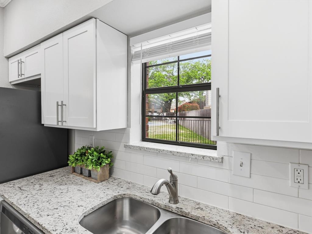 411 Pebble Way, Unit 148 Arlington, TX 76006 - Photo 9 of 27