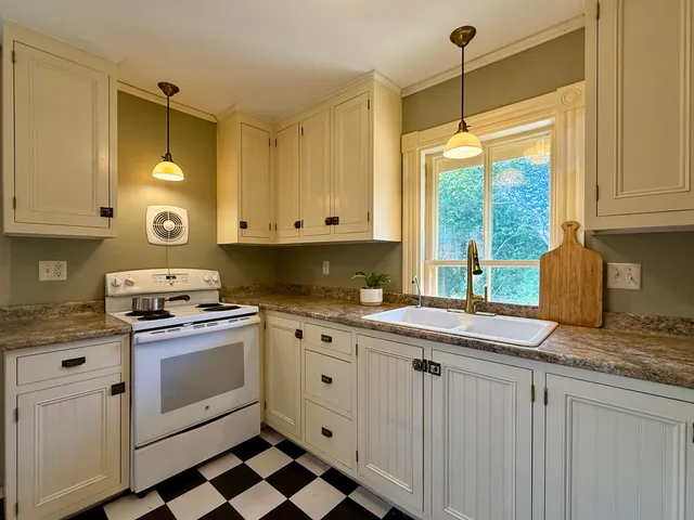 $299,000 | 34 Shackford Street, Eastport, ME 04631