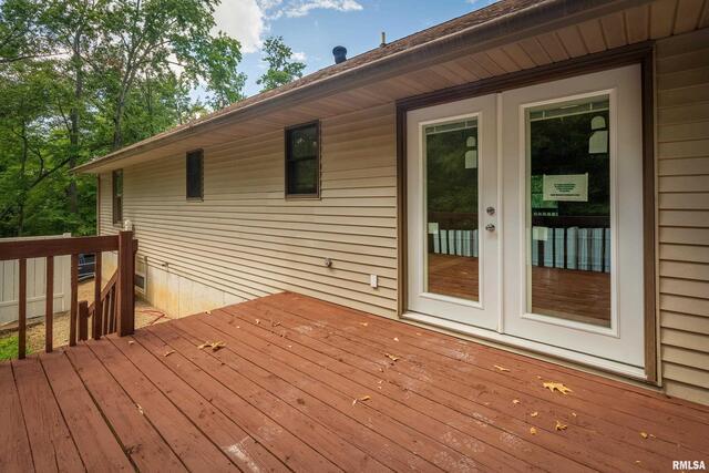 17937 Caplinger Pond Road Marion, IL 62959 - Photo 22 of 43 a view of a house with wooden floor and wooden fence