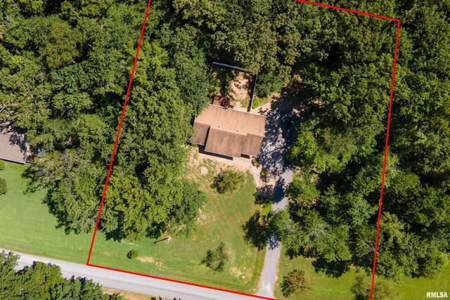 17937 Caplinger Pond Road Marion, IL 62959 - Photo 10 of 43 an aerial view of a residential houses with yard