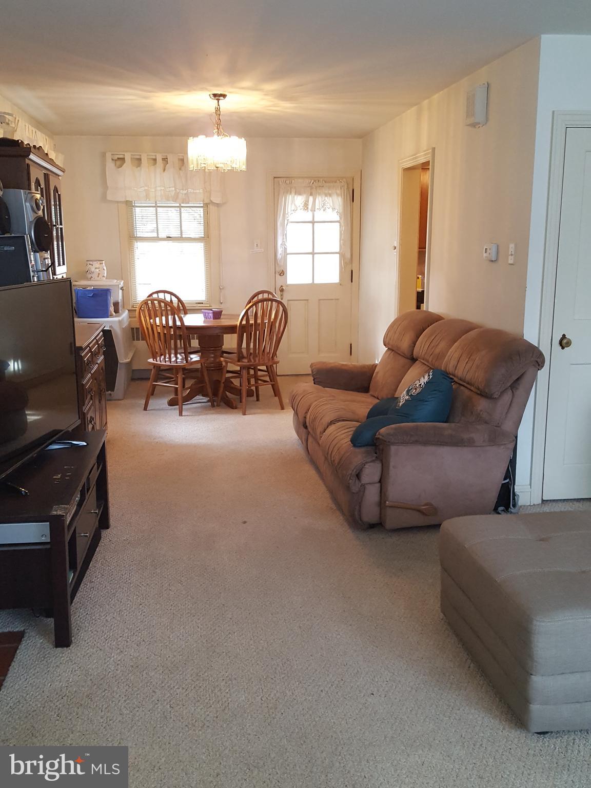48 Riverside Avenue Lancaster, PA 17602 - Photo 5 of 23 Gallery Image 5