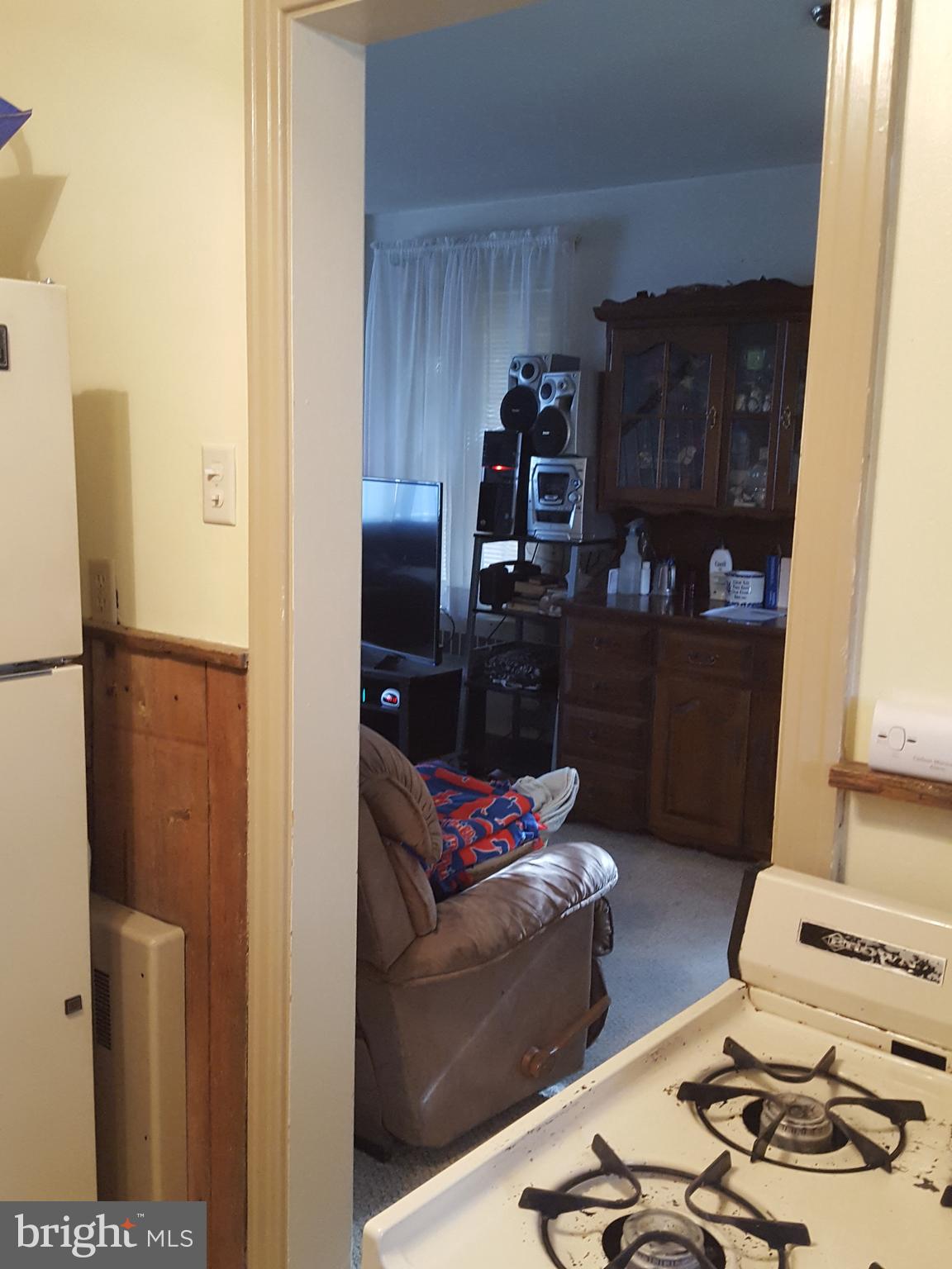 48 Riverside Avenue Lancaster, PA 17602 - Photo 10 of 23 Gallery Image 10