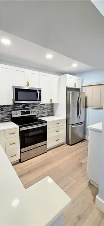 $3,500 | 3605 South Ocean Boulevard, Unit 210, South Palm Beach, FL 33480