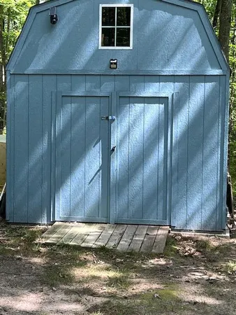 $128,500 | 2104 88th Street, Idlewild, MI 49642