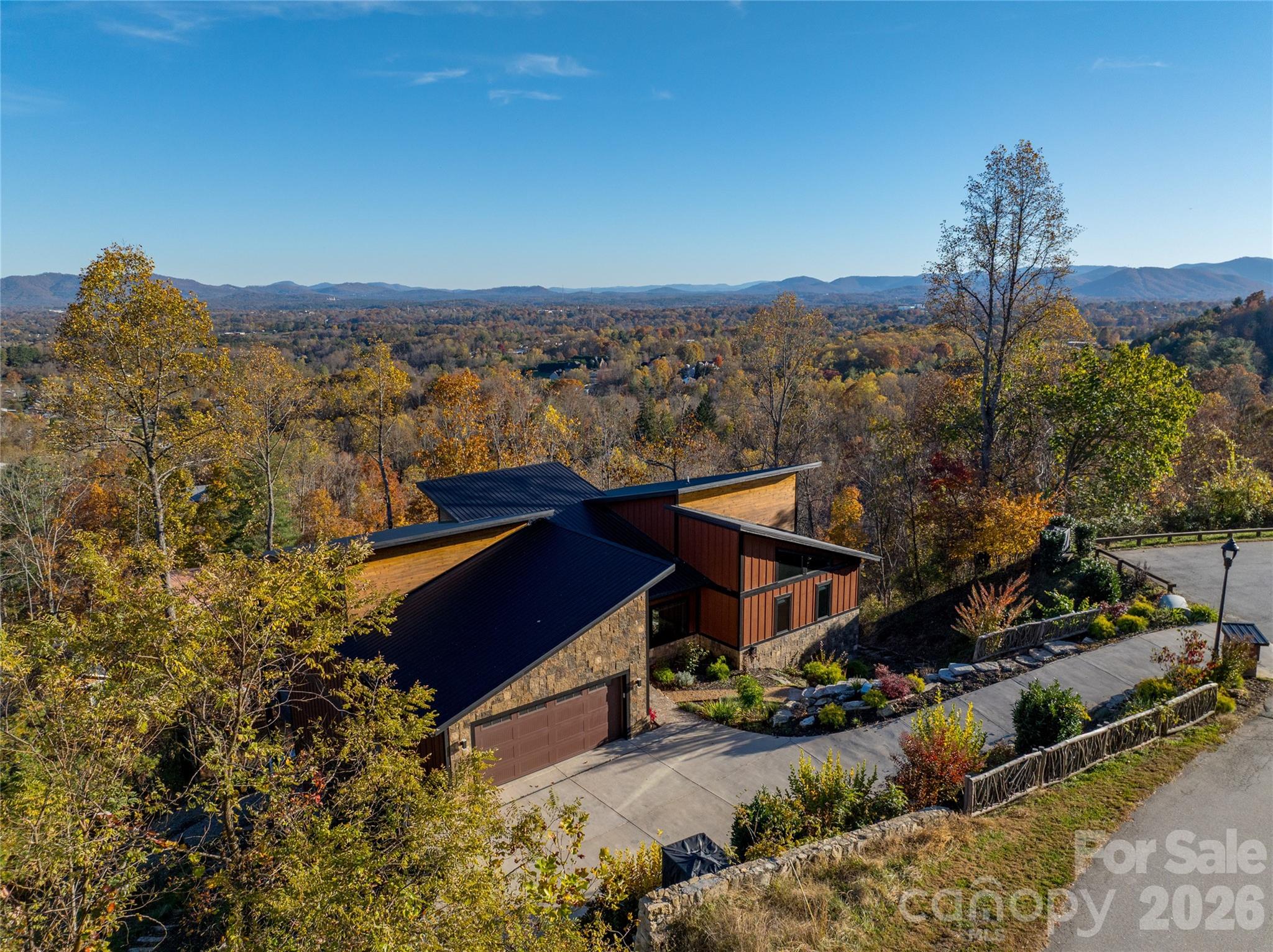 41 Ben Lippen School Road Asheville, NC 28806 - Photo 1 of 40