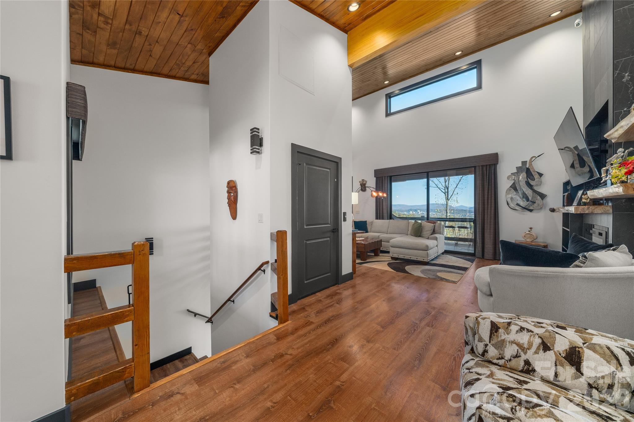 41 Ben Lippen School Road Asheville, NC 28806 - Photo 12 of 40