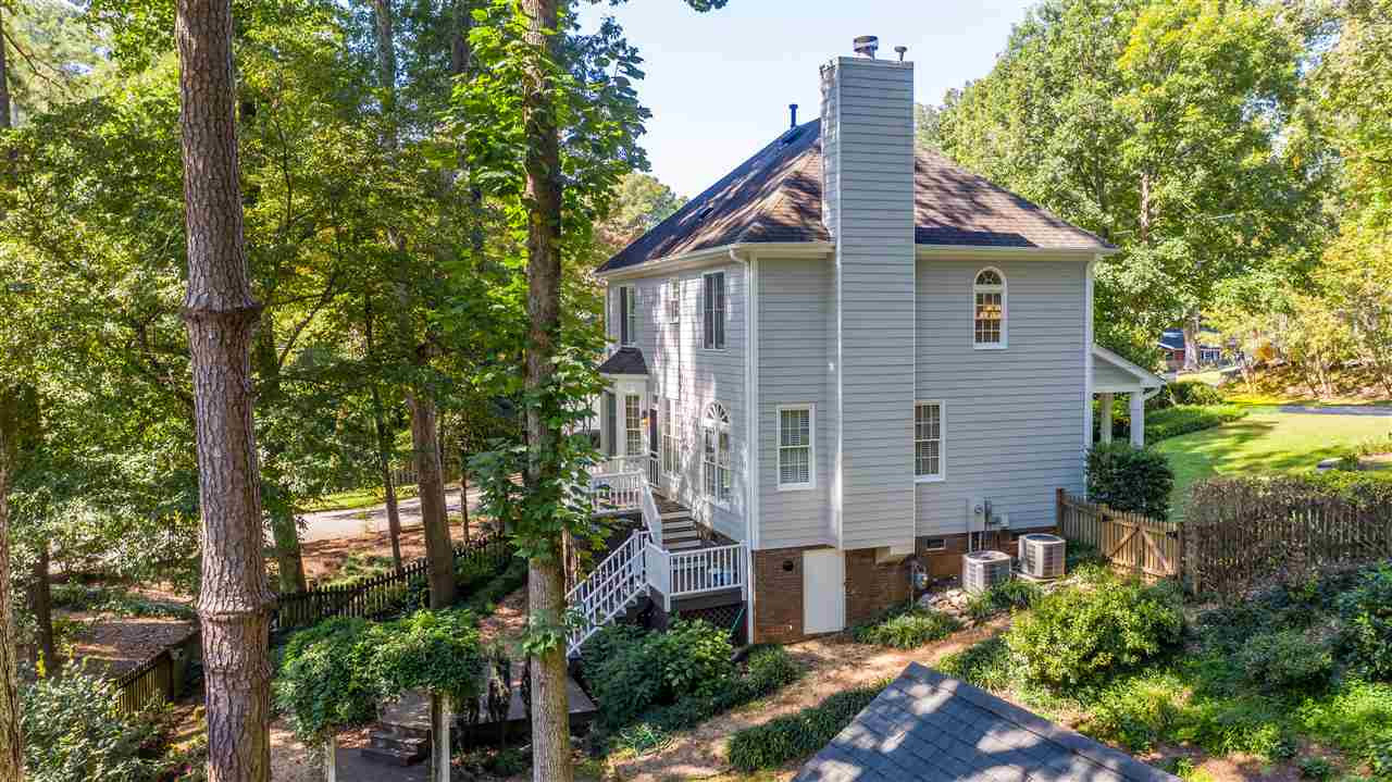 1021 Temple Street Raleigh, NC 27609 - Photo 27 of 28 Exterior Back