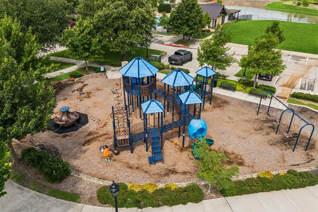 2429 Gallant Fox Road Celina, TX 75009 - Photo 37 of 39