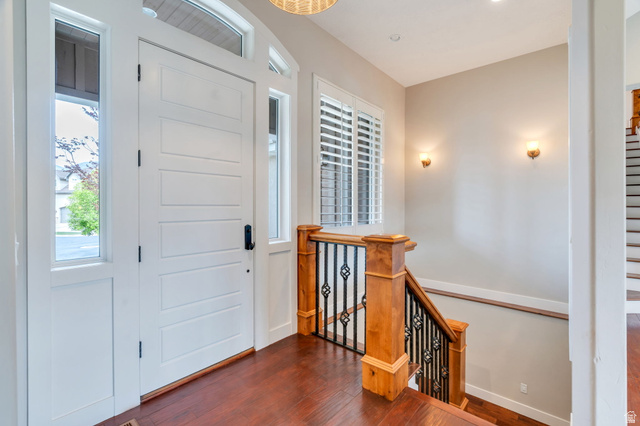 1355 West 1000 South Mapleton, UT 84664 - Photo 6 of 74 Foyer featuring dark wood-style floors and baseboards
