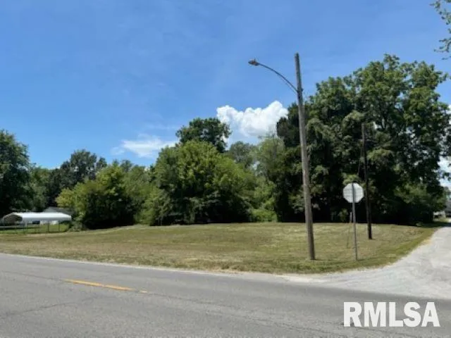 $18,900 | 0 North Il Highway, Bonnie, IL 62816