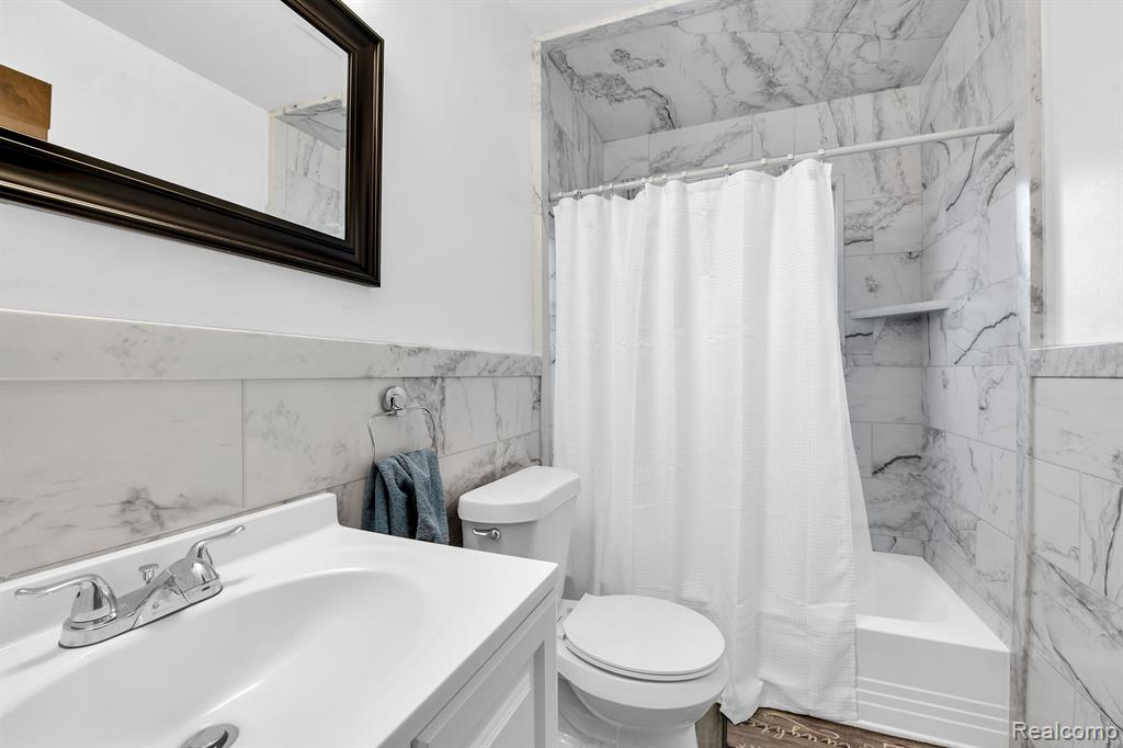 25618 Palomino Avenue Warren, MI 48089 - Photo 7 of 17