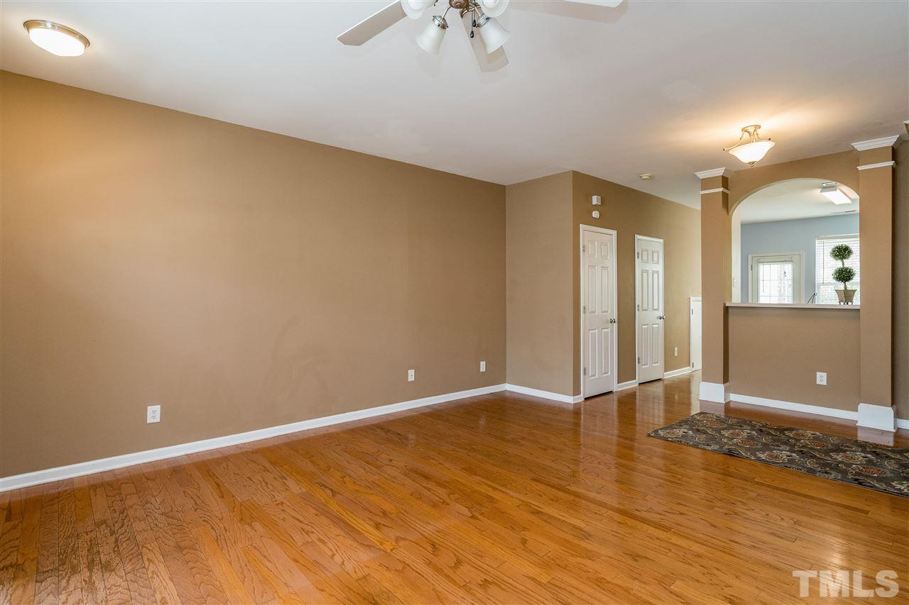 8269 City Loft Court Raleigh, NC 27613 - Photo 3 of 19